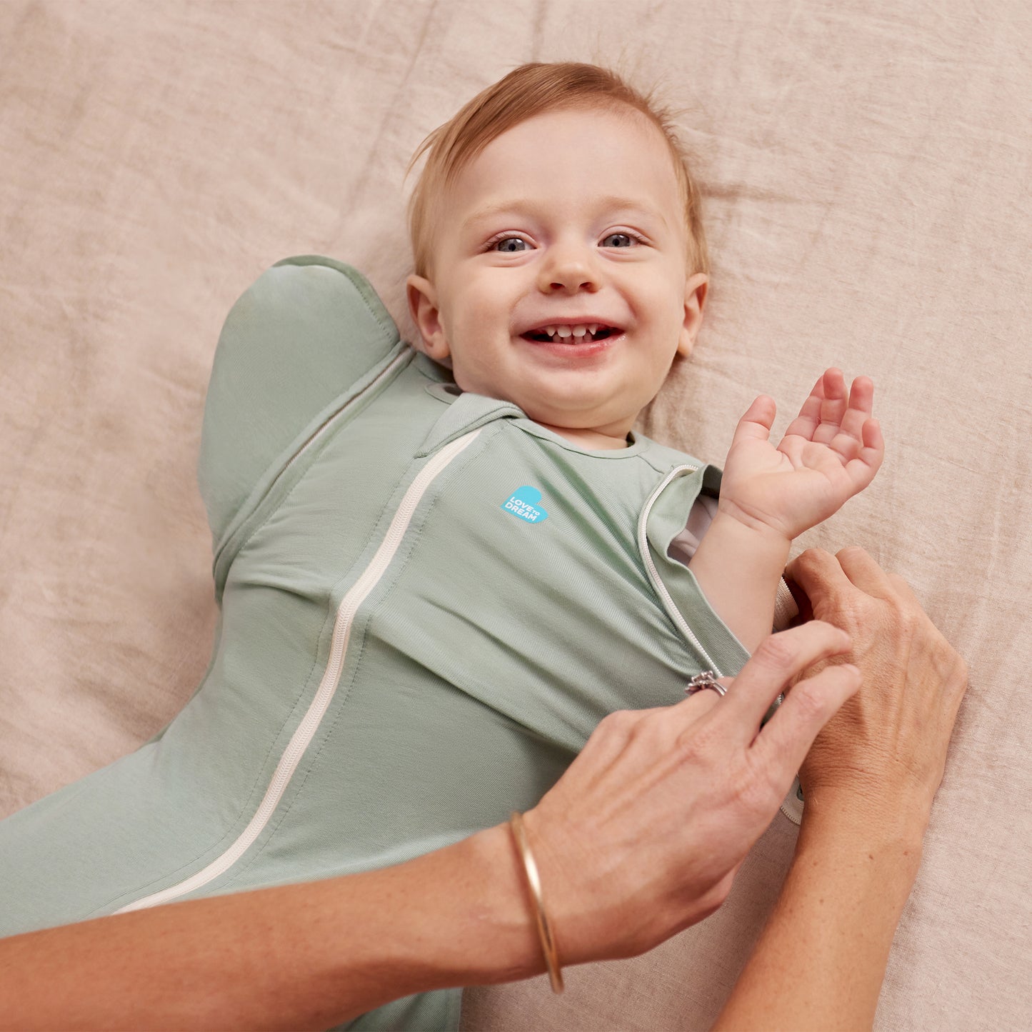 Swaddle Up™ Transition Bag 0.2 TOG Stretch Organic Cotton Olive