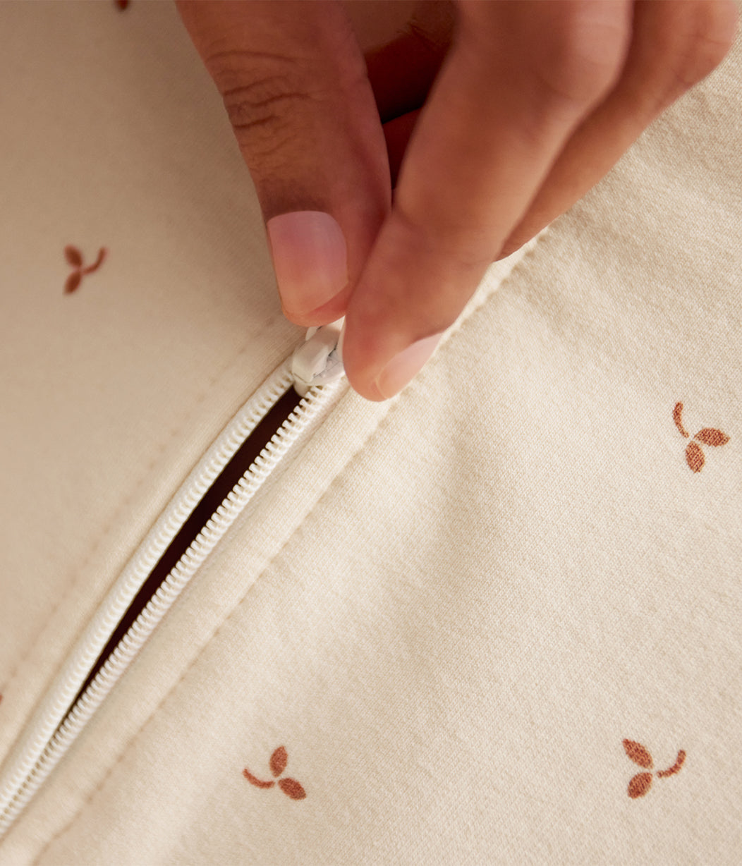 Swaddle Up™ 1.5 TOG Cotton Oatmeal Twigs